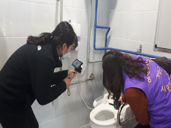 거창경찰서, 관내 공중화장실 불법 촬영 시설물 집중점검 기사 이미지